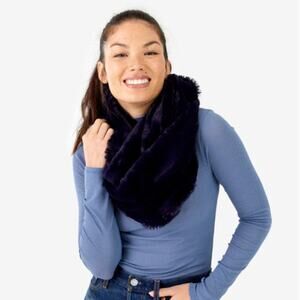 TJD The Jetset Diaries Navy Infinity Faux Fur Scarf